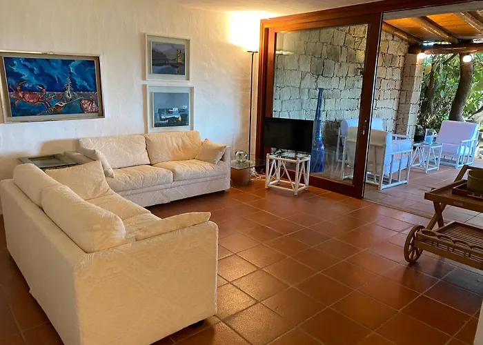 別荘 Domus Olivarum -costa Smeralda 7 Persone, 4 Pk, Wifi, Grande Giardino アッビアドリ