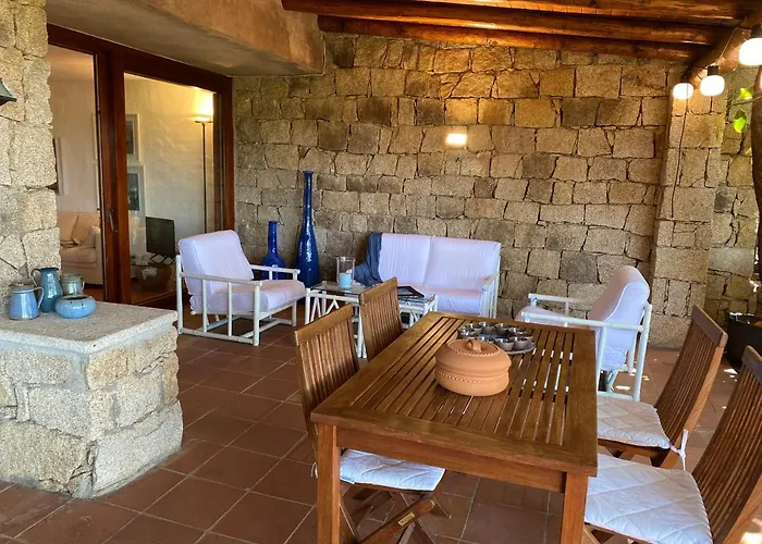 別荘 Domus Olivarum -costa Smeralda 7 Persone, 4 Pk, Wifi, Grande Giardino アッビアドリ
