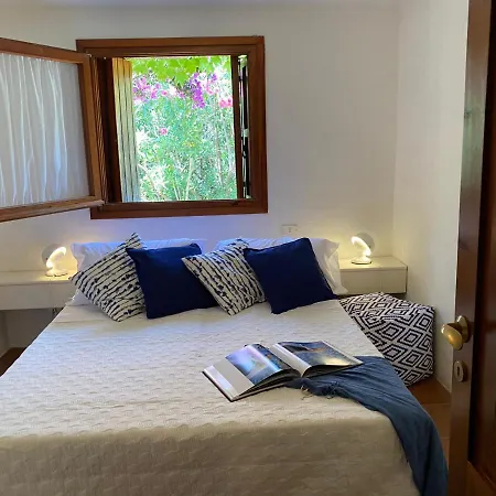 Domus Olivarum -costa Smeralda 7 Persone, 4 Pk, Wifi, Grande Giardino *